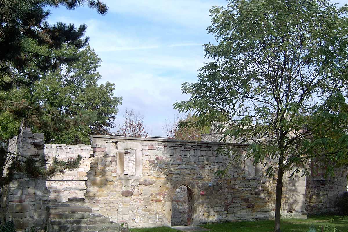 Ruine der Husenkirche